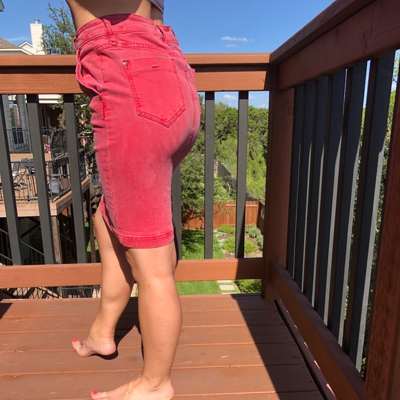 High waisted pink denim skirt - Picture 3 of 3